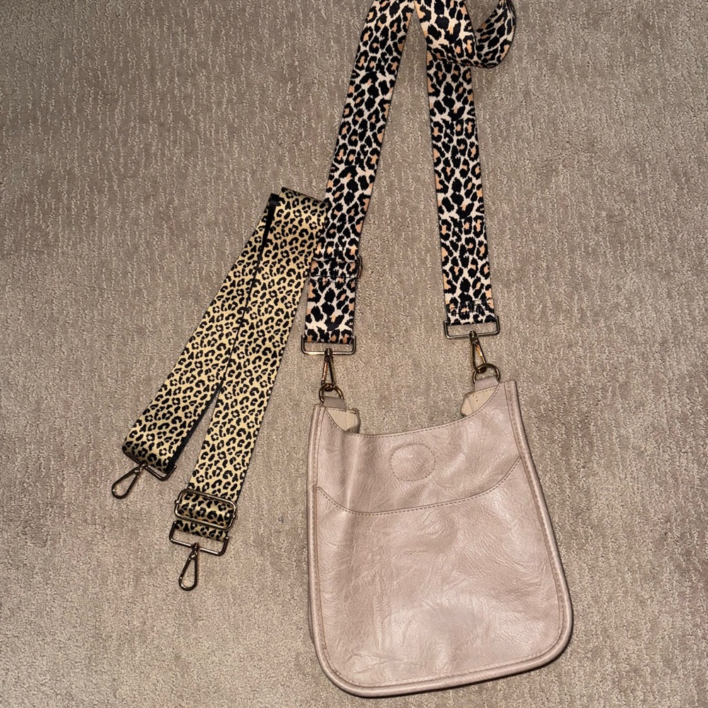 Crossbody bag with 2 straps (1 brand new)